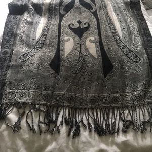 Black and White Scarf